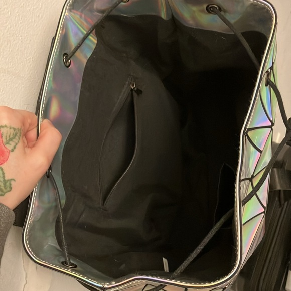 SHIEN - Picture 2 of 3